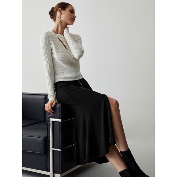 Commence NWT Diagonal Buttoned Rib Long Sleeve Top Sweater Size M - Picture 4 of 6